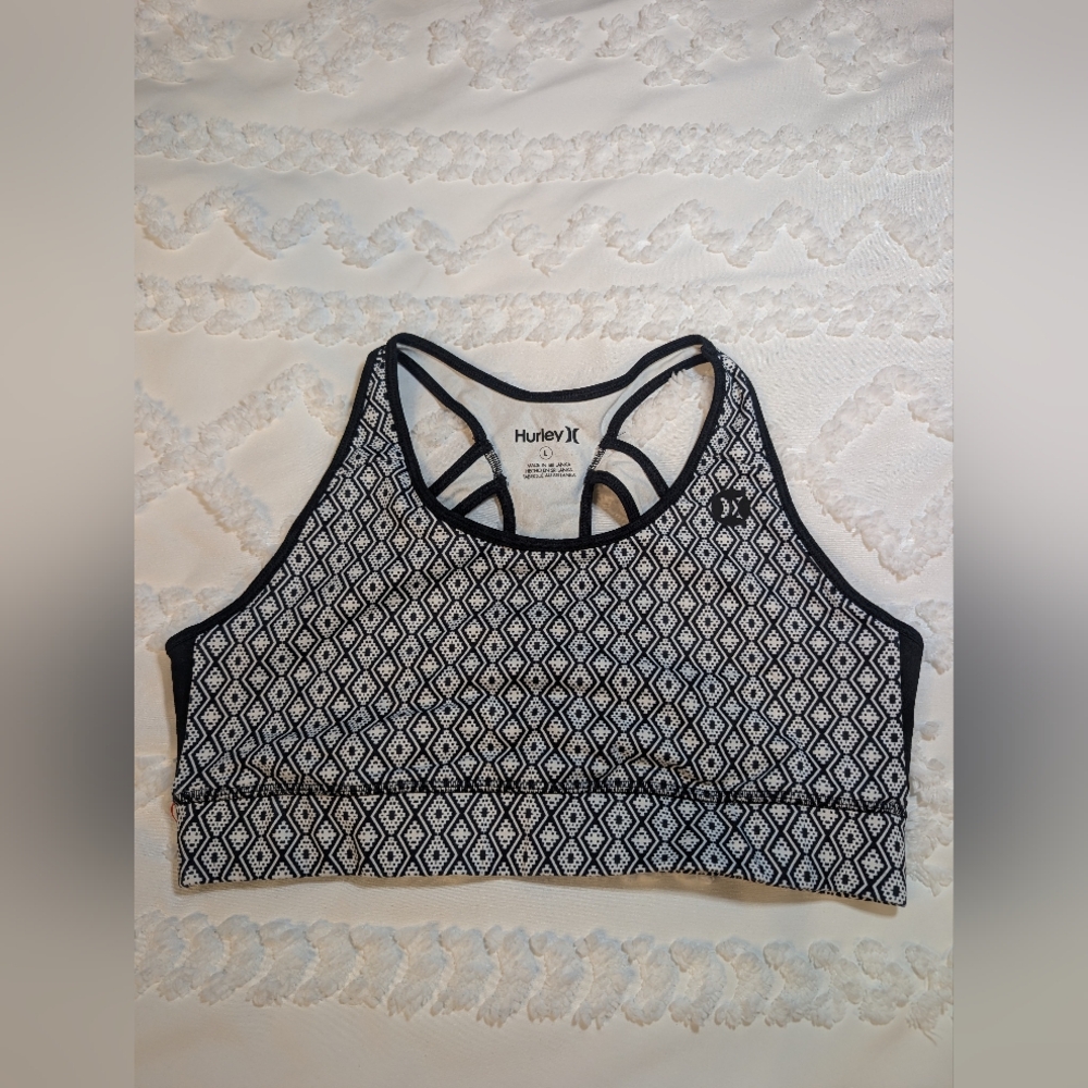 Hurley Nike Drifit-fit Geometric Black and White Sports Bra Size Large.